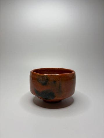 Japanse Raku-chawan door Shraku () – Chjir Utsushi