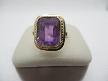 Ring - 14 karaat Geel goud Amethist, Nieuw