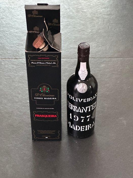1977 DOliveiras - Madeira Terrantez, Frasqueira (Vintage) -, Collections, Vins