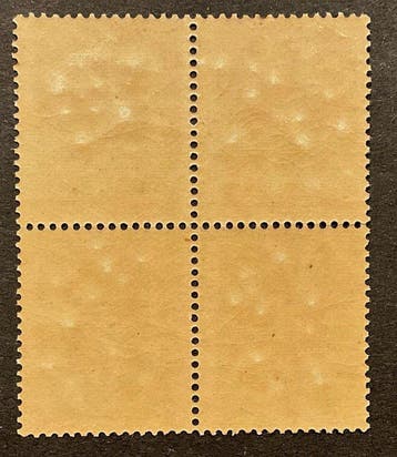 België 1870 - Liggende leeuw - 8c Violet in blok van 4 -, Gestempeld