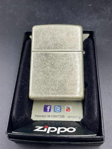 Zippo - Zonder minimumprijs - Aansteker - Staal (roestvrij), Nieuw