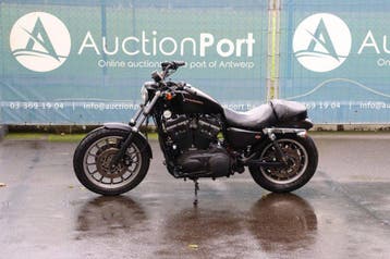 Veiling: Motor Harley-Davidson SPORTSTER XL 883 IRON Benzine, Motoren