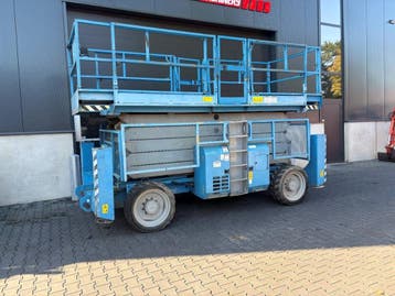 Veiling: Schaarhoogwerker Genie GS-5390 Diesel 18.15m 2006, Ophalen