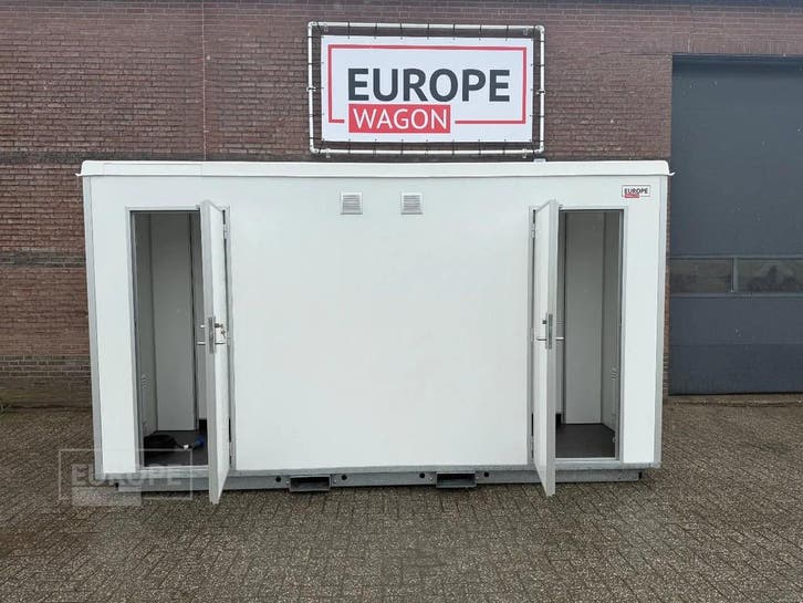 EUROPEWAGON Toilet container afzetunit 4200 toiletwagen VOOR, Articles professionnels, Machines & Construction | Abris de chantier & Conteneurs