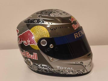 Red Bull Racing - Formula One - Sebastian Vettel - 2010 -
