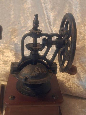 Moulin à café (2) - Bois, Métal, Céramique - Moulins à café