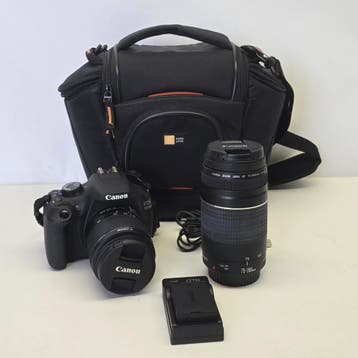 Canon EOS 1200D Incl. 2 Lenzen In Camera Tas | Nette Staat, Ophalen of Verzenden, Nieuw