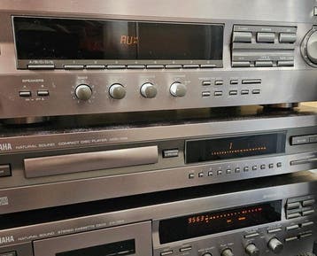 Yamaha, JBL - RX-496RDS - CDX-396 - KX-393 - 2 x E20