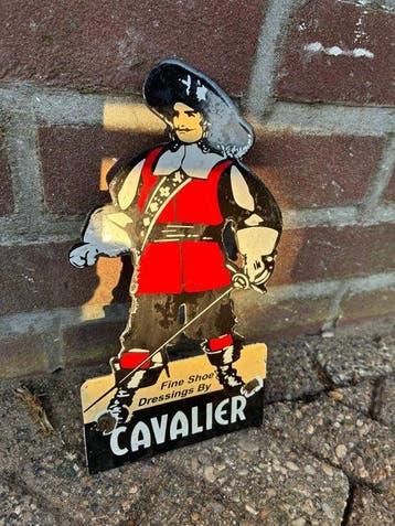 Vintage contour reclamebord “Cavalier” – Fine Shoe Dressings, Antiquités & Art