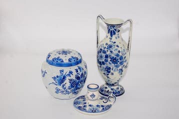 De Porceleyne Fles, Delft - Konvolut - Vase (3) - Faïence