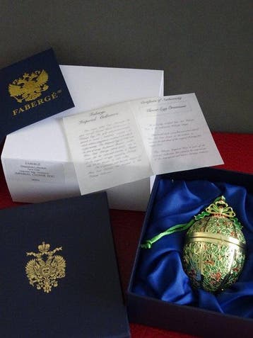 Figuur - Fabergé style - Imperial ornament Egg -Certificate