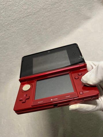 Nintendo - BLOODRED MINT RARE PERFECT ZERO SCRATCHES 3DS +