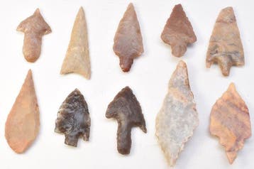 Neolithisch Jasper, Flint 10 pijlpunten AA++ (Zonder