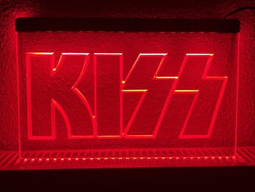 KISS neon bord lamp LED verlichting reclame lichtbak, Verzenden, Nieuw