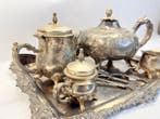 Service à thé - Antique Silver Plated Tea Set on Ornate