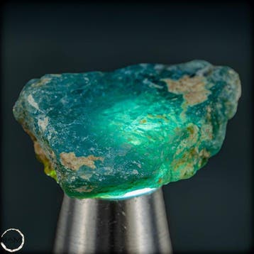 Natuurlijke grandidieriet-kristal – zeldzame rariteit in