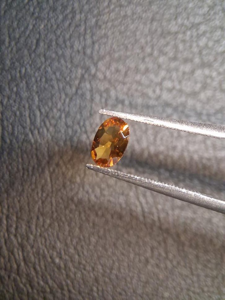 Natural Citrine – Faceted Oval Cut 4x6 mm 0.371 ct Honey Yel, Handtassen en Accessoires, Overige Accessoires, Nieuw, Verzenden