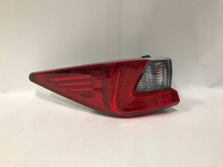 LEXUS RC 300H 300 350 achterlicht links buiten LED Europa, Autos : Pièces & Accessoires, Éclairage, Envoi
