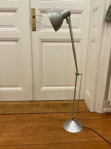 Flos - Philippe Starck - Lampe de table - Archimoon Classic