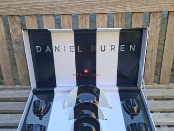 Illy - Daniel Buren - Service à café pour 4 personnes (9) -