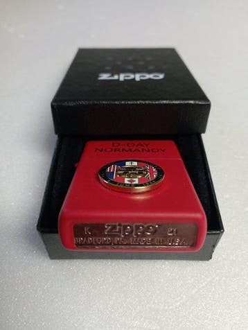 Zippo - Esmaltado - Aansteker - Messing, Nieuw