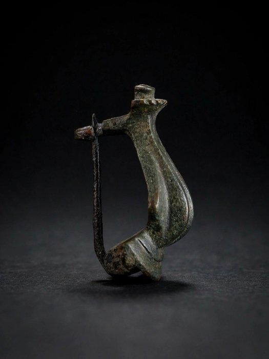 Oud-Romeins, Keizerrijk Brons Fibula - ca. 4e eeuw na, Antiek en Kunst, Antiek | Overige Antiek