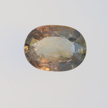 1 pcs Groen, Paars, Bruin Saffier - 6.11 ct - nternational, Nieuw