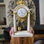 Figurale pendule Empire - Verguld brons - 1800 - Zeldzaam