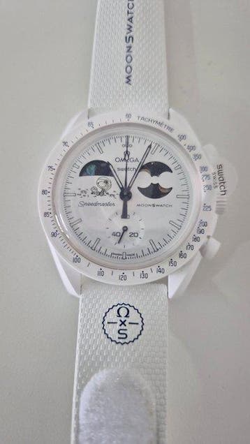 Omega - Mission to Earthphase Moonshine Gold Cold Moon -, Nieuw