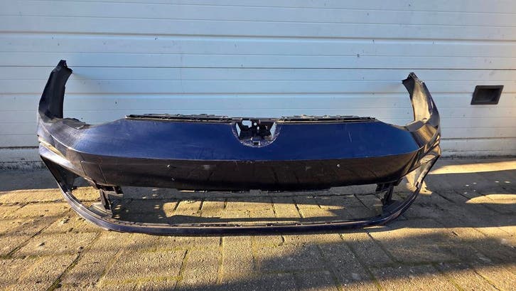 Pare-chocs av. VW Golf VIII GTI / GTD / R-line 5H0807221G, Auto-onderdelen, Carrosserie, Ophalen
