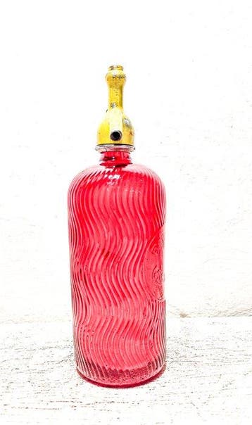 Sifon - Modernista en Rojo