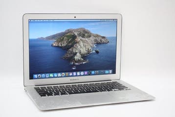 Rare find: Apple MacBook Air 13 inch | Intel Core i5 1.4Ghz