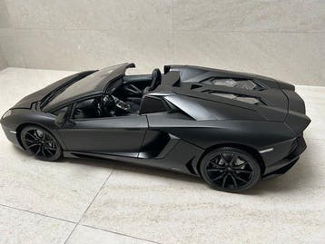 Pocher 1:8 - Voiture miniature - POCHER 1/8 Lamborghini