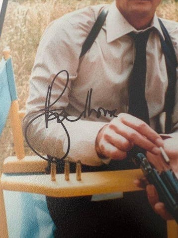 James Bond - Roger Moore as James Bond Handsigned photo, Nieuw