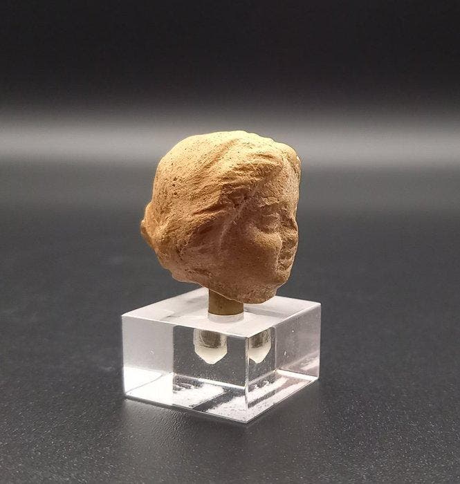 Romain antique, Empire Tête de jeune fille romaine avec les, Collections, Minéraux & Fossiles