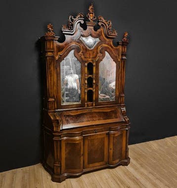 Hoog dressoir - Hout, Glas, Antiek en Kunst