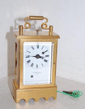 Réveil de voyage avec bouton de répétition, Réveil - -