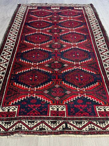 Beloudj - Vloerkleed - 164 cm - 89 cm, Nieuw