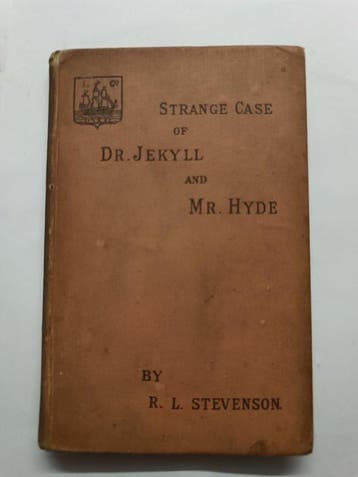Robert Louis Stevenson - Strange Case of Dr. Jekyll and Mr.