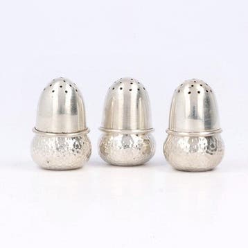 Strooier - Zout- en pepervaatjes (3) - Eikel - .830 zilver