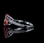 Ring - 14 karaat Witgoud - 4.61ct. tw. Roze Diamant (Fancy