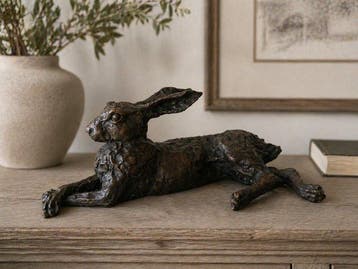 sculptuur, Recumbent Hare - 25 cm - Brons