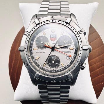 TAG Heuer - 2000 Series Professional 1/10 Chronograph -