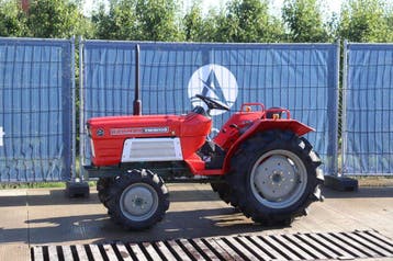 Veiling: Minitractor Yanmar YM1610D Diesel 16pk, Articles professionnels, Ophalen