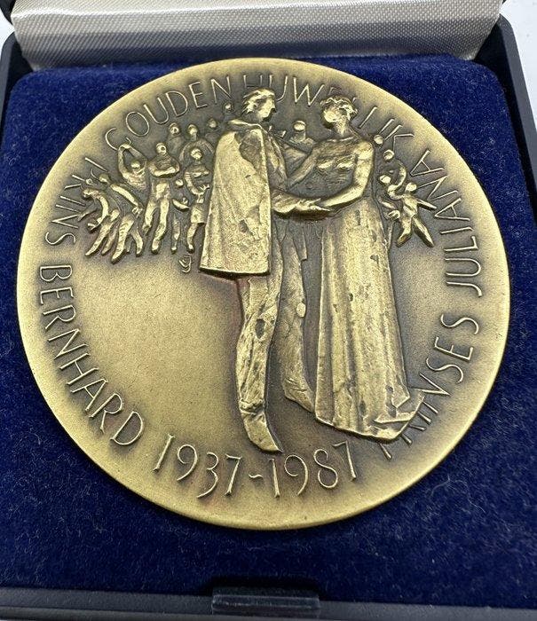 Nederland. Penning 1987 Gouden Huwelijk Prinses Juliana -, Timbres & Monnaies, Monnaies | Pays-Bas