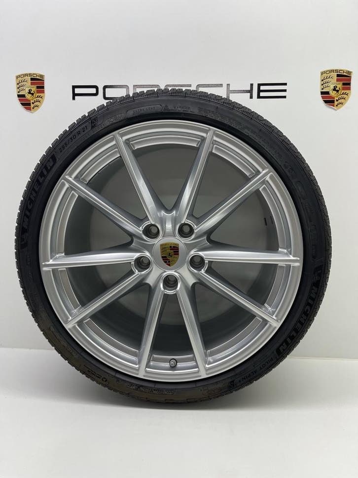 Porsche 992 ORIGINELE 20/21inch Carrera S zilver winterset, Autos : Pièces & Accessoires, Pneus & Jantes, Enlèvement