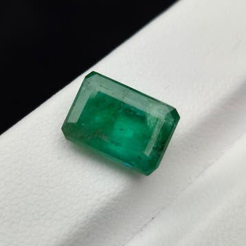 Zonder minimumprijs - 1 pcs Groen Smaragd - 4.10 ct -, Nieuw
