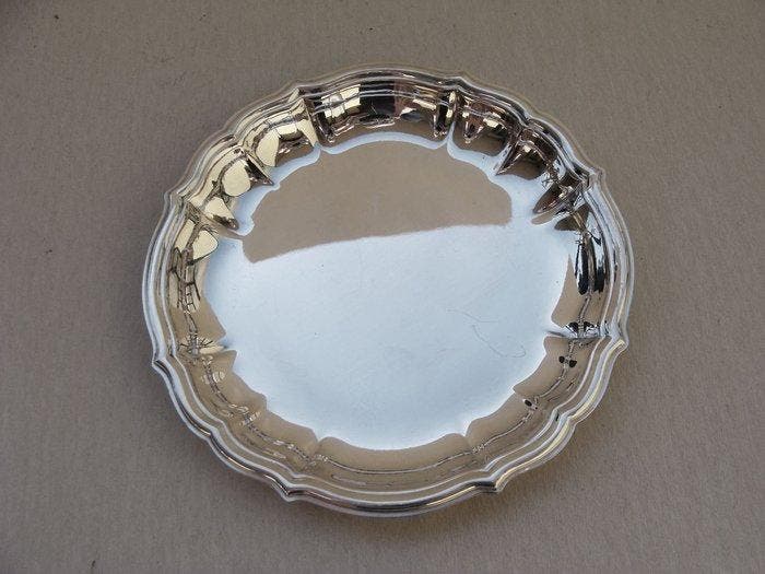 Pair of German 800 Silver Bonbon Dishes - Gebrüder Köberlin,, Antiek en Kunst, Antiek | Zilver en Goud