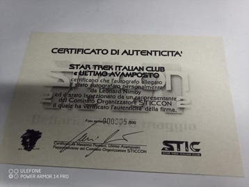 Star Trek - Signed in person by Leonard Nimoy (+) as Spock, Nieuw