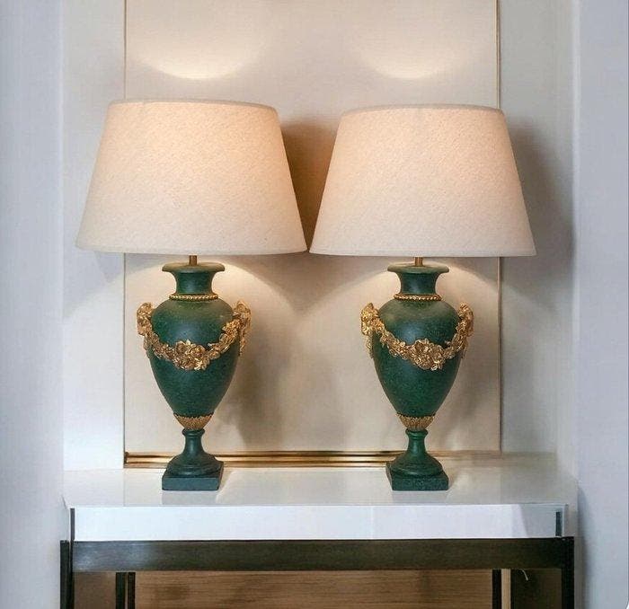 Lamp (2) - Empire-stijl - rijkelijk gedecoreerd -, Antiek en Kunst, Curiosa en Brocante